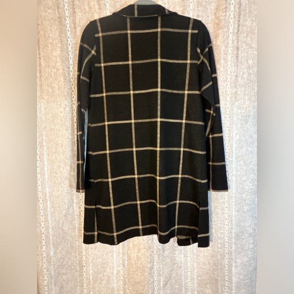 Maurice’s Plaid Blazer Cardigan in with Pockets. Excellent Condition. Size S - Picture 11 of 15
